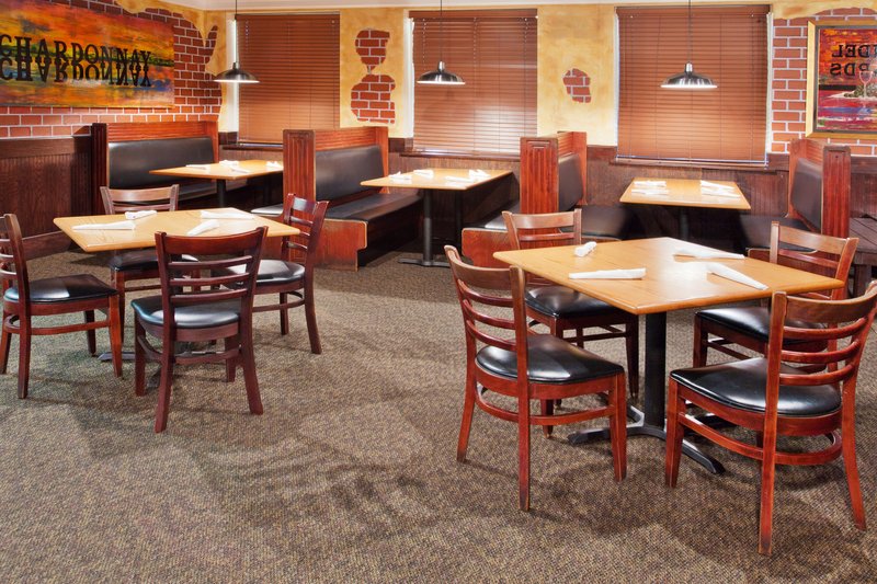 Holiday Inn BRUNSWICK I-95 (EXIT 38) - Brunswick, GA