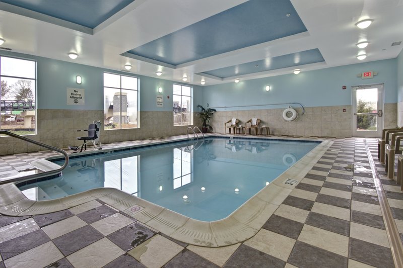 Holiday Inn CHRISTIANSBURG BLACKSBURG - Christiansburg, VA