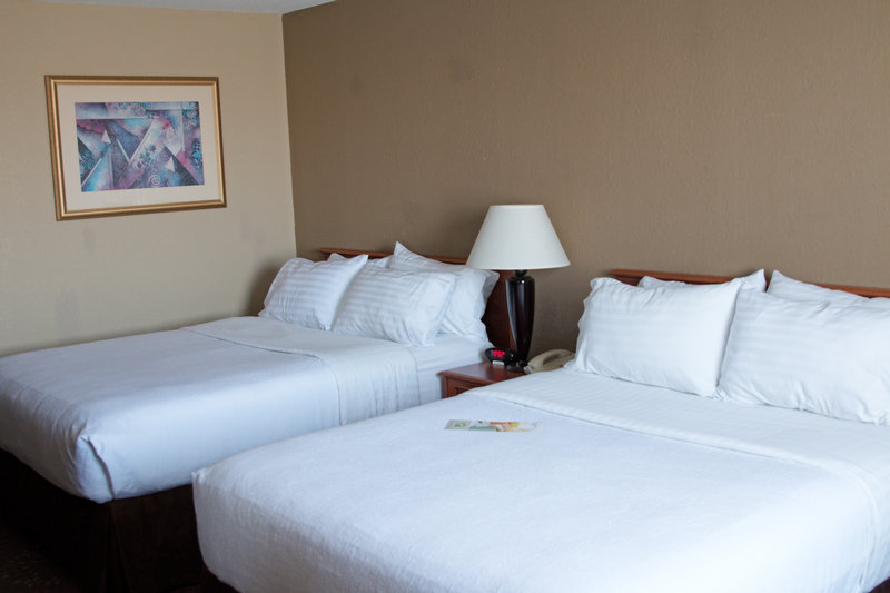Holiday Inn - Alexandria, MN