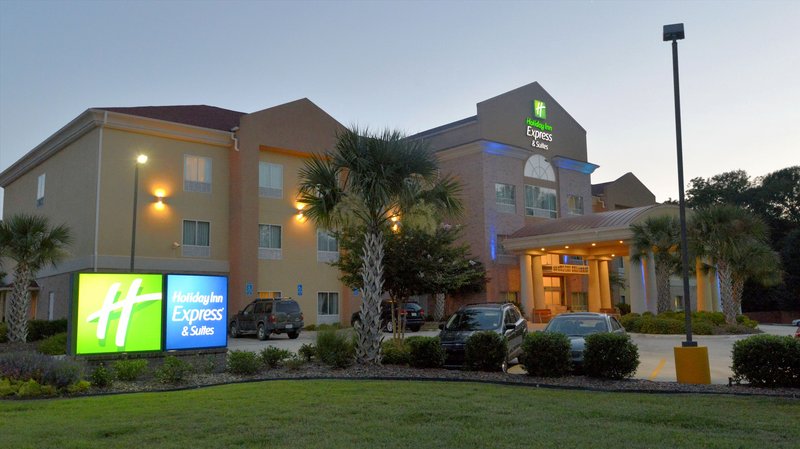 Holiday Inn Express & Suites BATON ROUGE NORTH - Zachary, LA