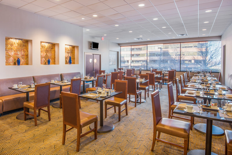 Crowne Plaza - Alexandria, VA