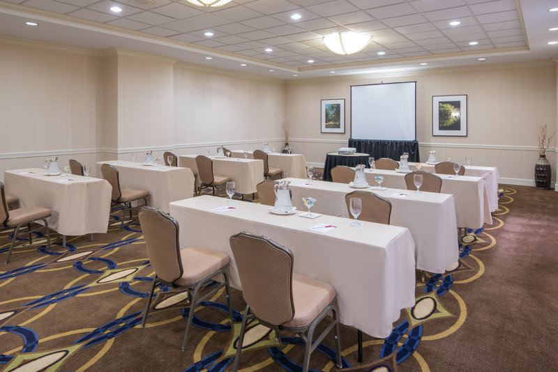 Crowne Plaza - Alexandria, VA