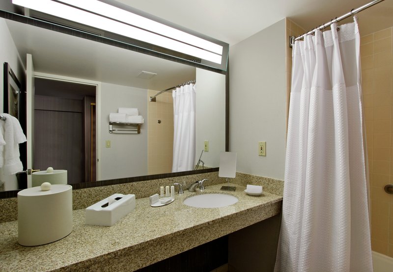 Courtyard By Marriott Lyndhurst Meadowlands - Lyndhurst, NJ