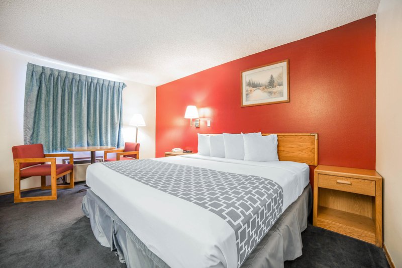 Econo Lodge - Evanston, WY