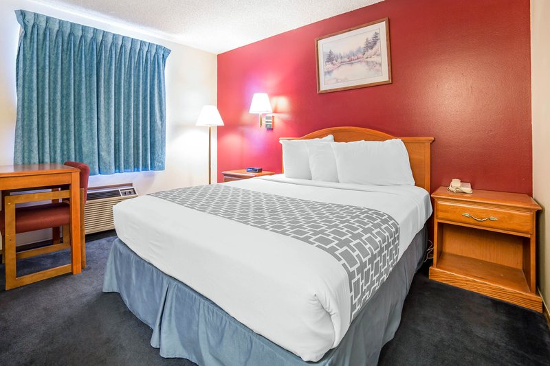 Econo Lodge - Evanston, WY