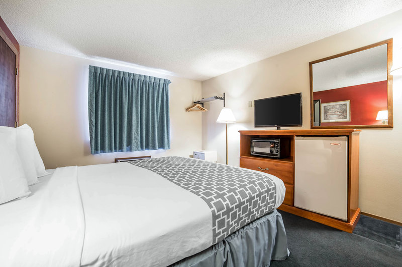 Econo Lodge - Evanston, WY