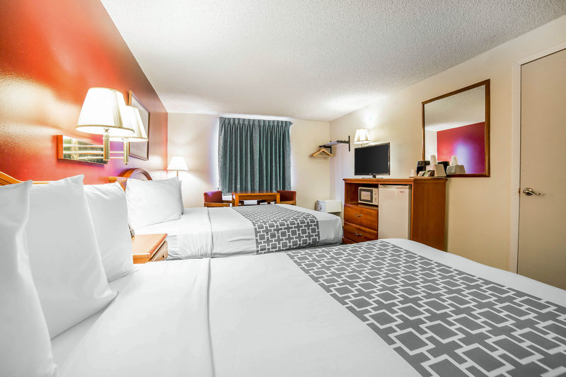 Econo Lodge - Evanston, WY