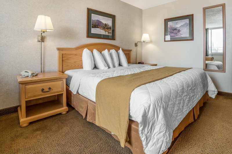 Rodeway Inn - Rawlins, WY