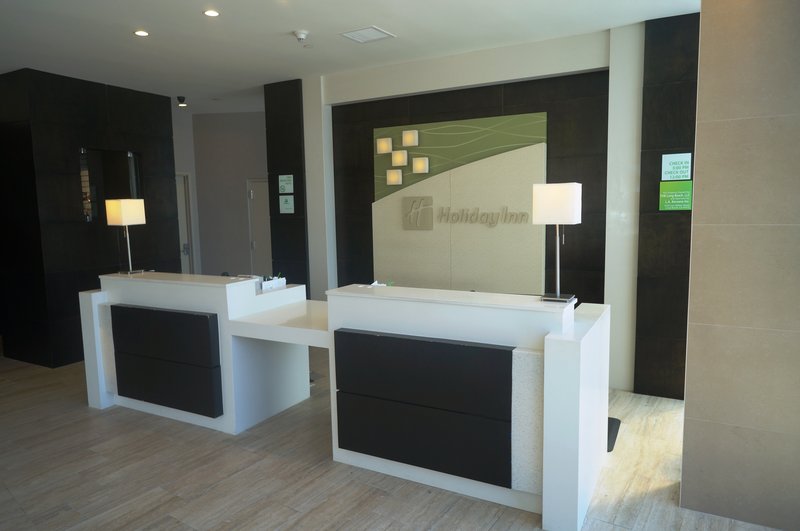 Holiday Inn - Long Beach, CA