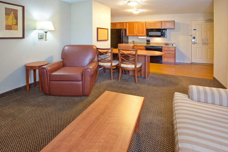 Candlewood Suites MERRILLVILLE - Gary, IN