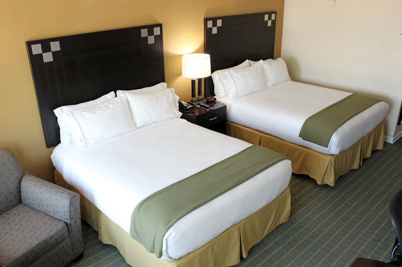 Holiday Inn Express VAN NUYS - Van Nuys, CA