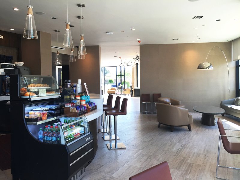 Holiday Inn - Long Beach, CA