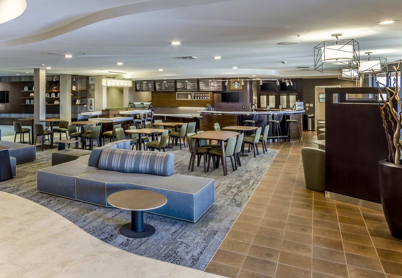Courtyard By Marriott Roseville Galleria Mall/Creekside Ridge Drive - Roseville, CA
