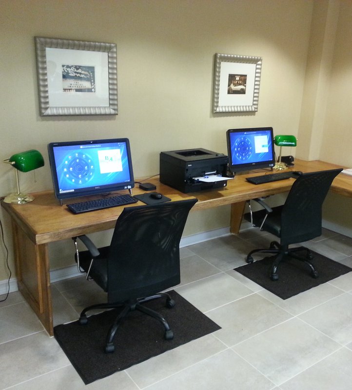 Holiday Inn Westbury-Long Island - Williston Park, NY