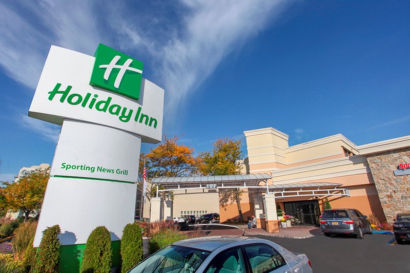 Holiday Inn Westbury-Long Island - Williston Park, NY