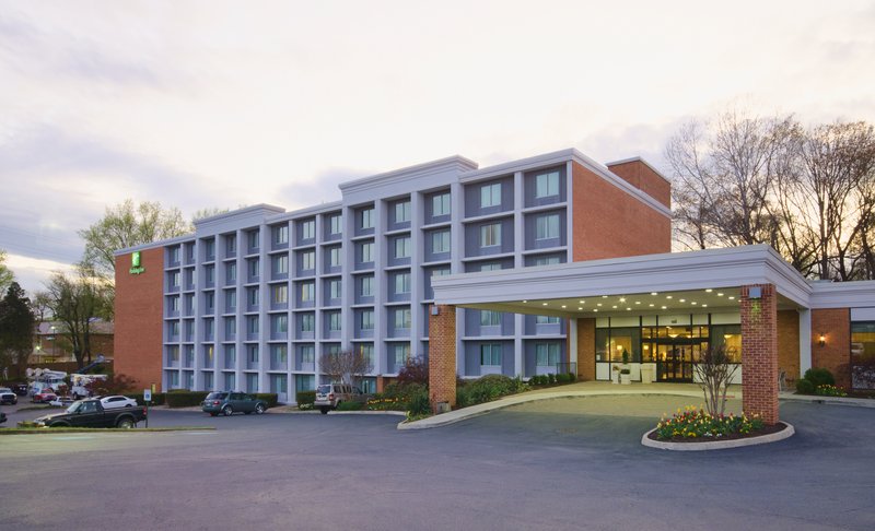 Holiday Inn CHARLOTTESVILLE-UNIV AREA - Charlottesville, VA