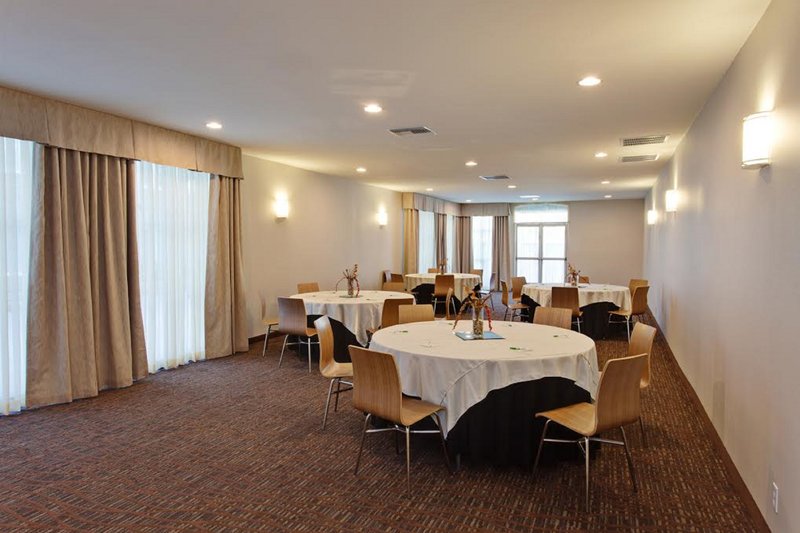 Holiday Inn - West Covina, CA