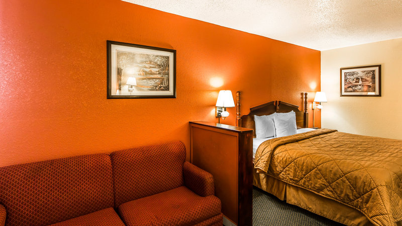 Rodeway Inn & Suites Airport - Tulsa, OK