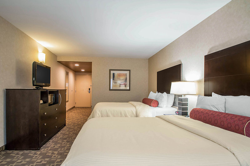 Clarion Inn Elmhurst - Oakbrook - Elmhurst, IL