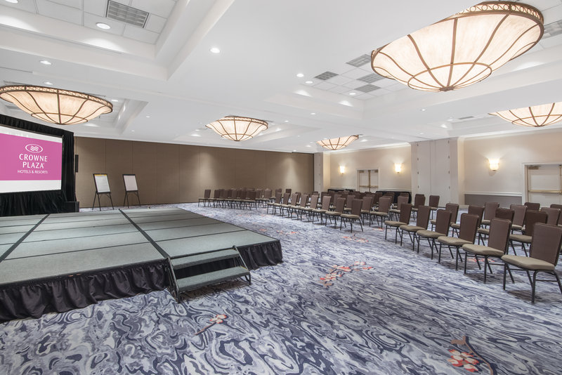 Crowne Plaza CHARLOTTE EXECUTIVE PARK - Charlotte, NC