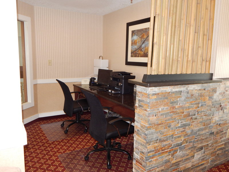 Holiday Inn Express - Rockford, OH