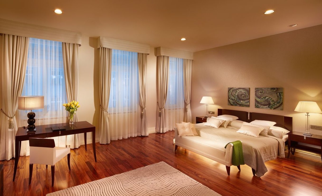 Roset Hotel & Residence