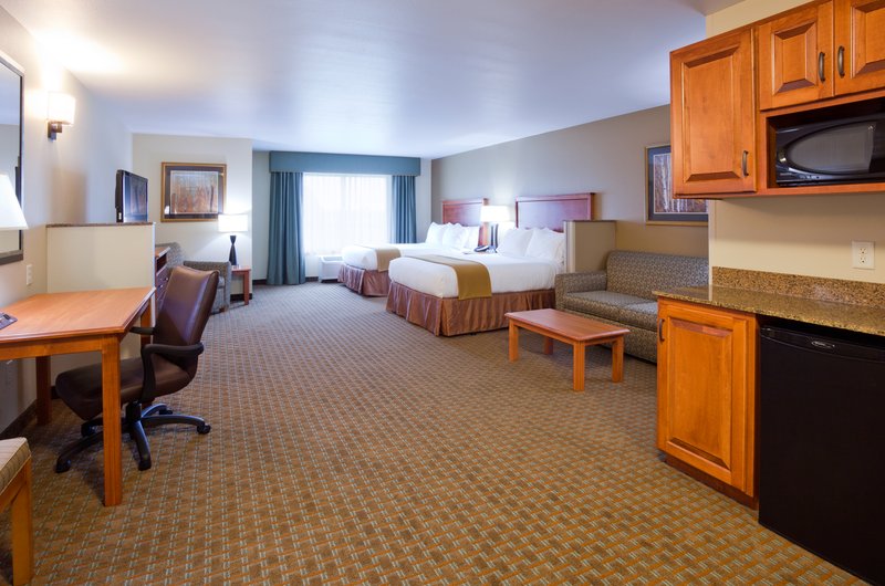 Holiday Inn Express & Suites MINNEAPOLIS SW - SHAKOPEE - Shakopee, MN
