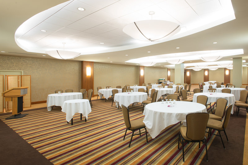 Crowne Plaza-Boston-Newton - Newton, MA