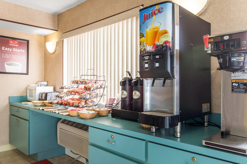 Econo Lodge - Live Oak, FL