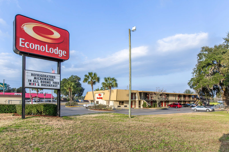 Econo Lodge - Live Oak, FL