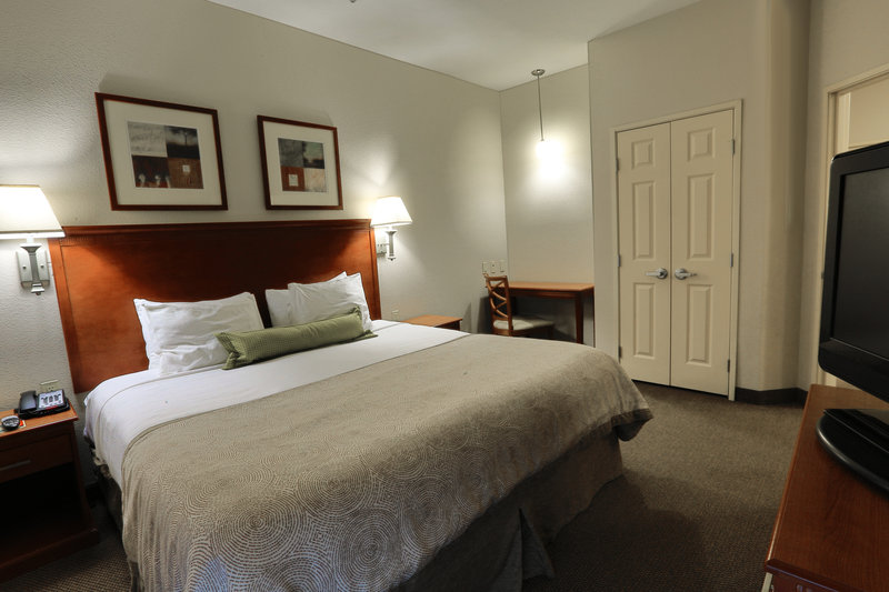 Candlewood Suites DALLAS PLANO EAST RICHARDSON - Plano, TX