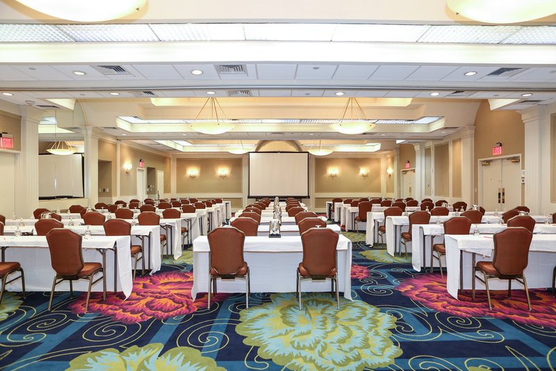 Crowne Plaza-VA Beach Town Ctr - Virginia Beach, VA
