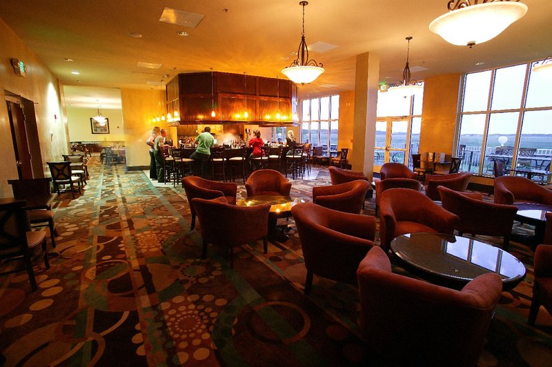 Holiday Inn Hotel & Suites BEAUFORT @ HIGHWAY 21 - Beaufort, SC