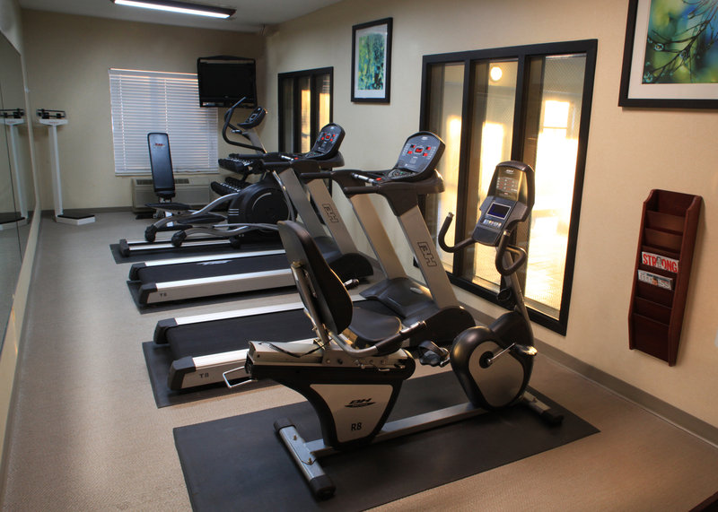 Staybridge Suites-Columbia-Hwy - Columbia, MO