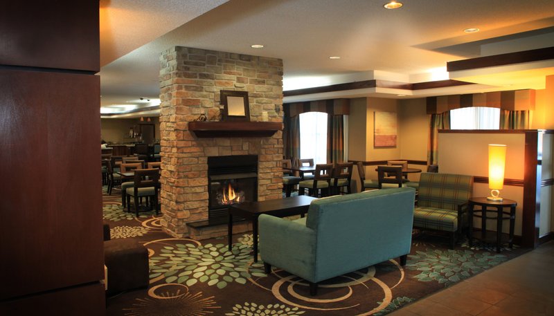 Staybridge Suites-Columbia-Hwy - Columbia, MO