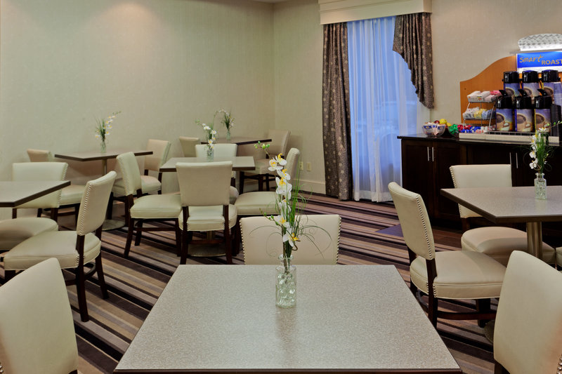 Holiday Inn Express - Dover, DE