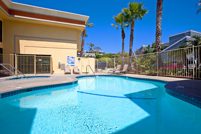 Holiday Inn Express REDWOOD CITY-CENTRAL - Mountain View, CA