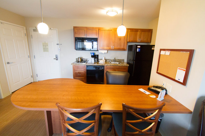 Candlewood Suites SANTA MARIA - Santa Maria, CA