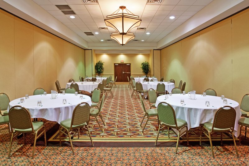 Holiday Inn FLINT - GRAND BLANC AREA - Flint, MI