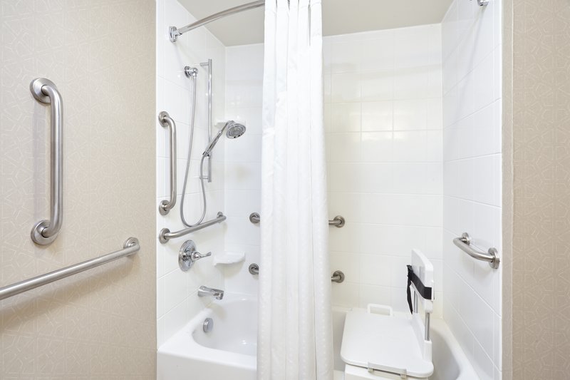 Holiday Inn Express-Hampton - Hampton, VA