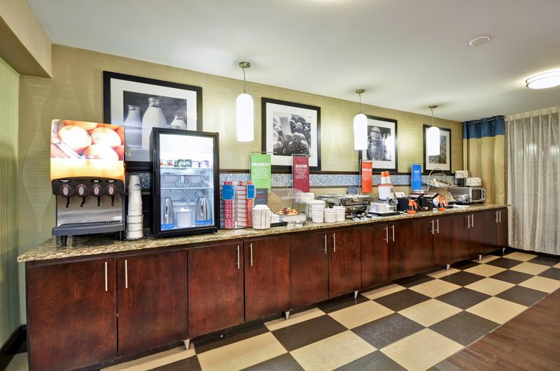 Hampton Inn Columbia-I-26 Airport - West Columbia, SC