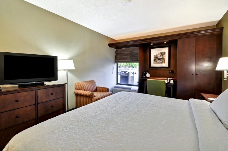 Hampton Inn Columbia-I-26 Airport - West Columbia, SC