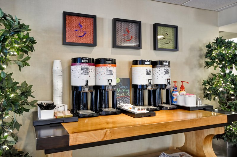 Hampton Inn Columbia-I-26 Airport - West Columbia, SC