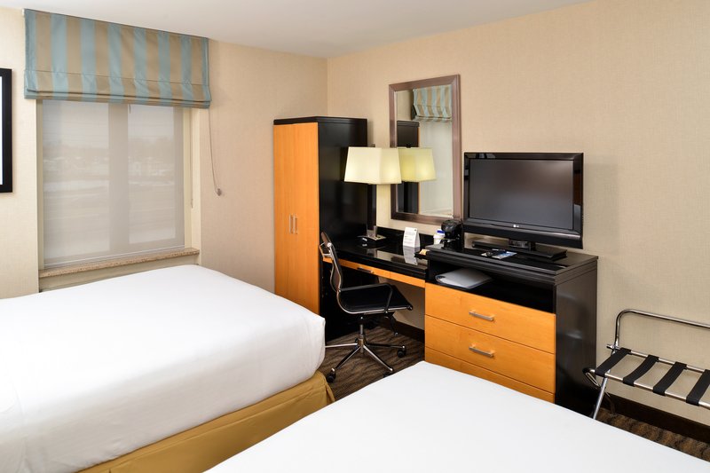 Holiday Inn Express NEW YORK JFK AIRPORT AREA - Kew Gardens, NY