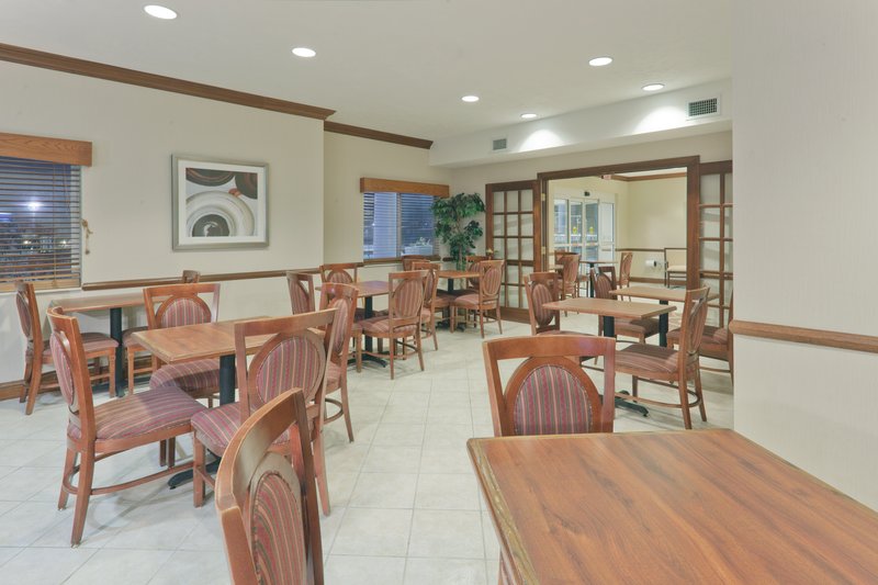 Holiday Inn Express EVANSVILLE - WEST - Tennyson, IN