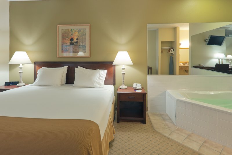 Holiday Inn Express EVANSVILLE - WEST - Tennyson, IN