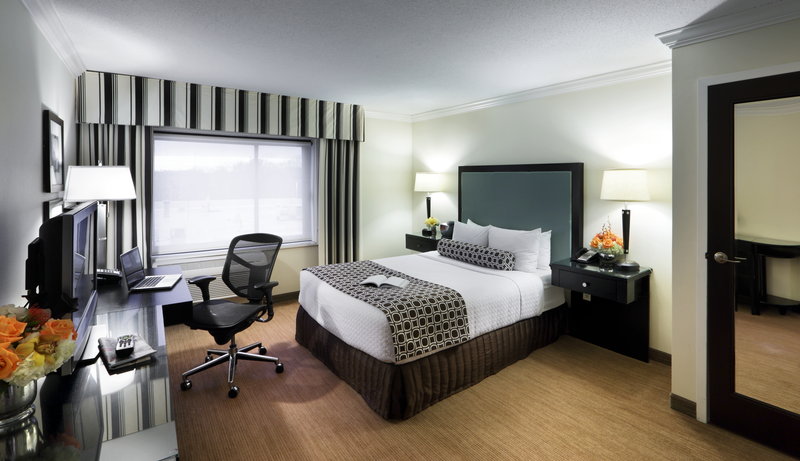 Crowne Plaza-Boston/Natick - Natick, MA