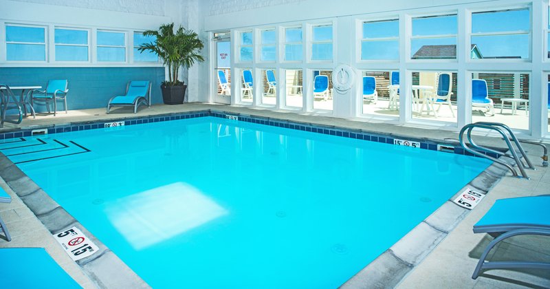 Holiday Inn Express Nags Head Oceanfront - Nags Head, NC