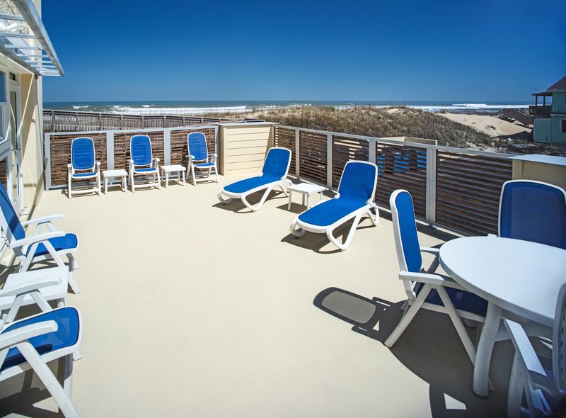 Holiday Inn Express Nags Head Oceanfront - Nags Head, NC