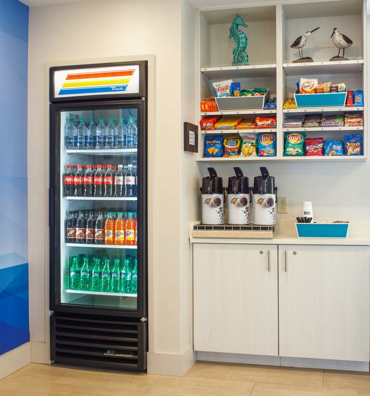 Holiday Inn Express Nags Head Oceanfront - Nags Head, NC